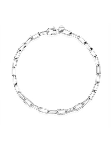 burato editor64 Reference
CP651
Technical Data
18 kt white gold and Palladium bracelet
Round cut White Diamonds
Colour: F
Clarity: VVS
Carats: 0.28
Réglable 18 cm - existe en or rose
Les précieux maillons de la chaîne sont disposés de manière asymétrique pour garantir la luminosité sous tous les angles.