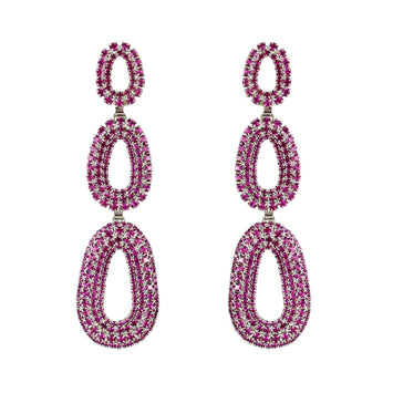 Boucles d'oreille strass jaune citrine : CSBO1070CI   Laiton Plaqué palladium certifié sans nickel.        Fermoir oreilles percées tiges titanium (hypoallergénique)   Hélène Zubeldia nous raconte une histoire à travers ses collections. Sobre en apparence mais sophistiquée, la pureté des formes et des lignes met en valeur la morphologie féminine qui reste le principal terrain d’expression d’une dualité omniprésente.