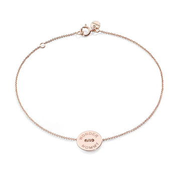 Burato - référence : BNB979  bracelet or rose wonder mummy 18kt -  gravé au laser.  dimension : ø 10 mm  deux possibilités de fermetures à 15 ou 17 cm.  Les collections Burato sont entièrement réalisées à la main en Italie. L'emblème de Burato est l'or rose 18 carats,