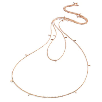 Burato - Code : BO127 Collier sautoir or rose 18kt.  longueur : 120 cm  Les collections Burato sont entièrement réalisées à la main en Italie. L'emblème de Burato est l'or rose 18 carats, l'expression d'une nuance douce et élégante qui propose une nouvelle idée du luxe autour de bijoux innovants soucieux des questions environnementales. Made in Italy. Garantie : les bijoux sont garantis 24 mois à compter de la date d'achat.