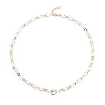 Burato Editor64
Reference
CX279 OR JAUNE
Technical Data
18 KT Yellow Gold chain necklace with hexagonal element 


Diamants pavés sur les deux côtés de l'élément héxagonal
Round cut White Diamonds
Carats: 0.18
Colour: F
Clarity: VS

Deux possibilités de fermetures à 40 ou 43 cm.