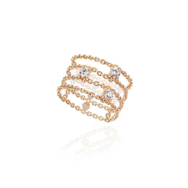 burato editor64 Reference
CX289

Technical Data
18 KT Yellow Gold multi solitaire ring

Round cut White Diamonds
Carats: 0.30
Colour: F
Clarity: VS

Laissez-vous séduire par l’allure envoûtante de la bague Soft Multi Solitaire en or jaune 18 carats. Les diamants de cette pièce exquise dansent avec la lumière, évoquant l’éclat céleste d’un ciel étoilé.&nbsp;

Les collections Burato sont entièrement réalisées à la main en Italie. L'emblème de Burato est l'or rose 18 carats, l'expression d'une nuance douce et 
