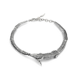 Editor 64 - Collier crocodile en argent 925. 12265 - longueur 43cm - fermoir ajustable -&nbsp;
Giovanni Raspini propose des bijoux inspirés de la nature et du thème animalier qui lui est si précieux.
Chaque bijou est fait main en Italie au cœur de la Toscane.