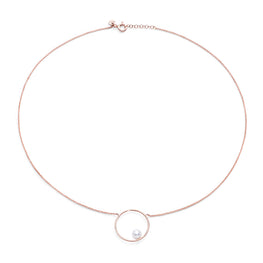 Burato Joaillerie - Collier or rose 18kt et perles.  Deux possibilités de fermetures à 40 ou 42 cm.  Dimension du cercle: ø 20 mm. Perle Orientale, couleur blanche. Dimension perle: ø 5.5 - 6 mm. Certification RJC. Certification 