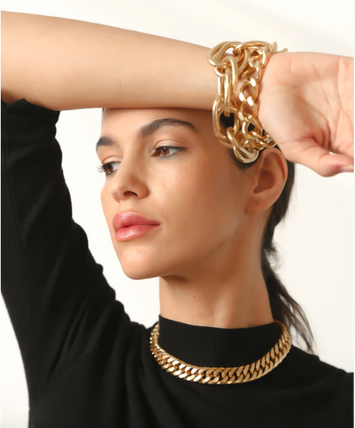 collier ras du cou chaîne plate plaqué argent Perrine Taverniti  